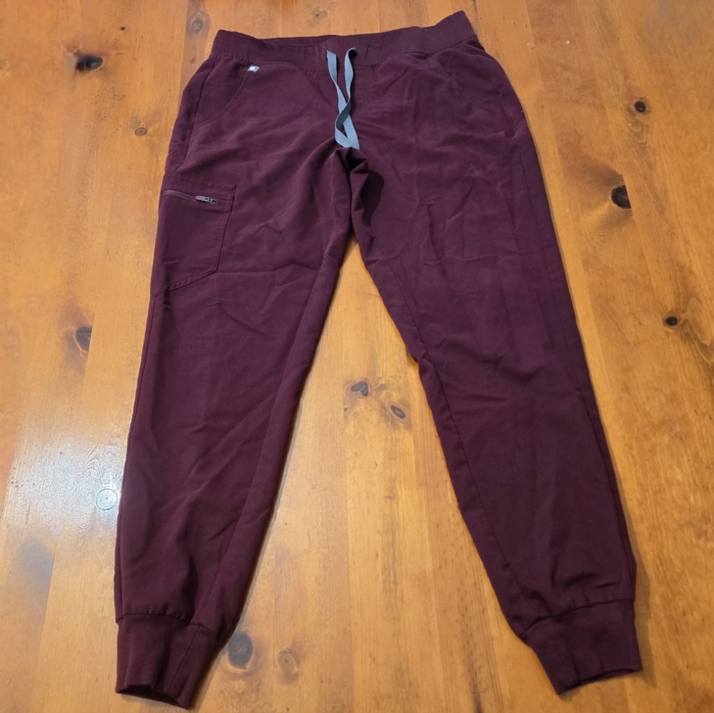Figs Zamora *Flaws* Burgundy Dark Red Jogger Scrub Pants Size M